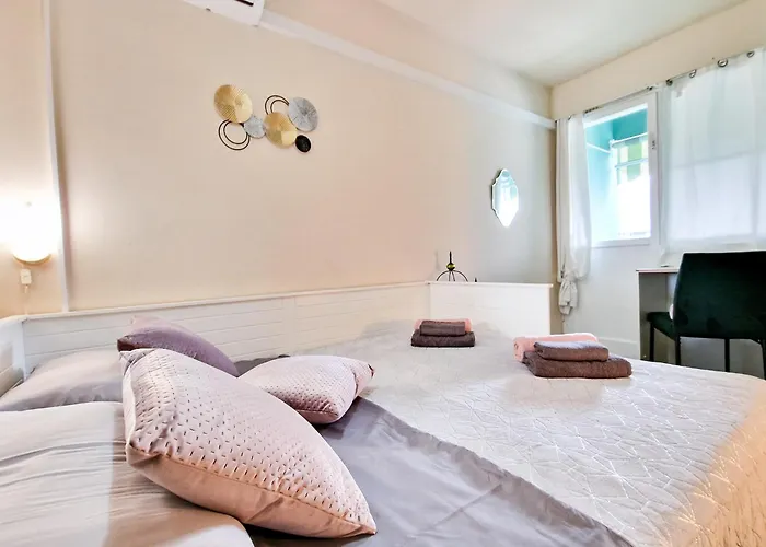 Mobius - Cozy Bacvice Apartment